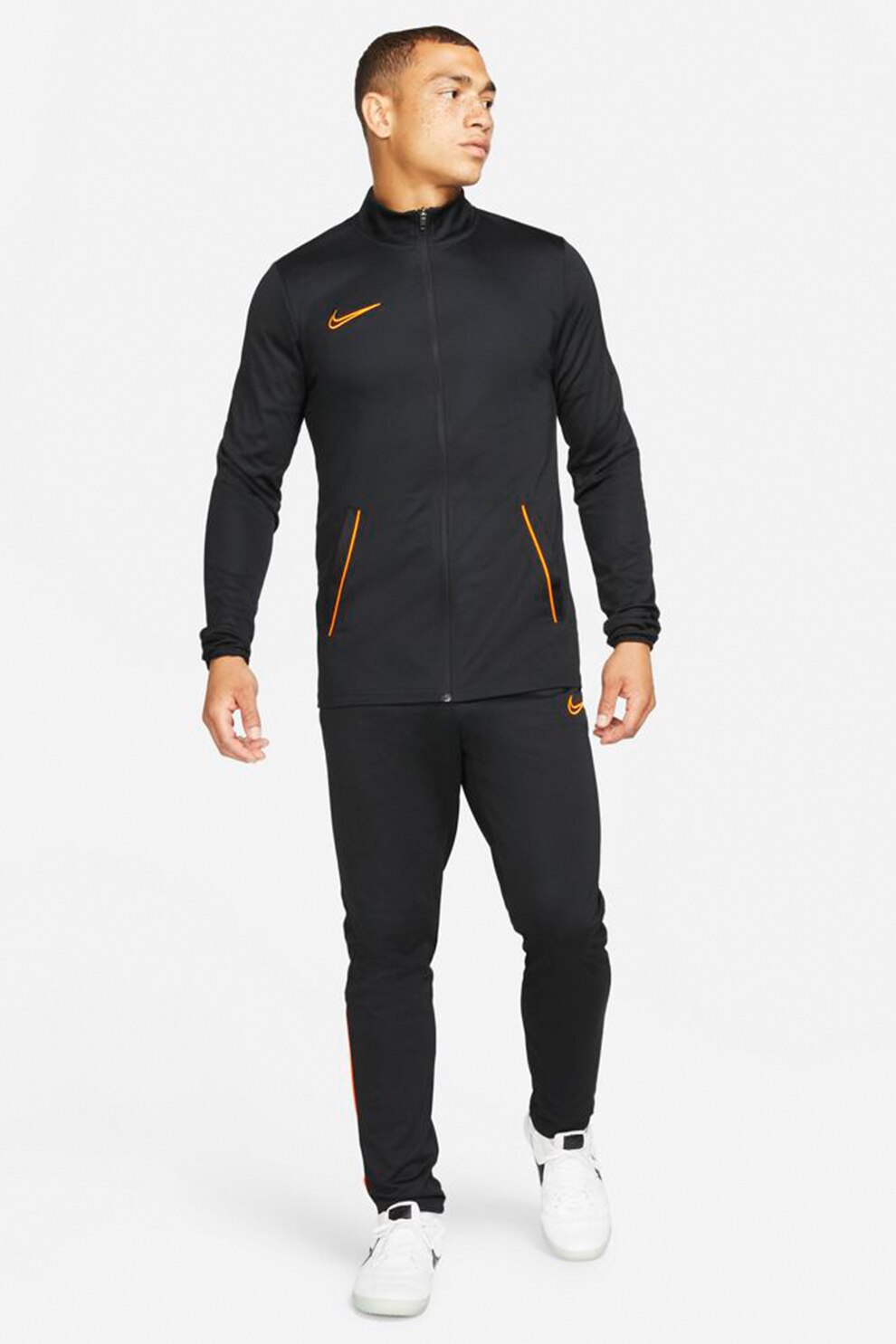 Nike, Trening cu buzunare oblice si tehnologie Dri-FIT pentru fitness Academy, Negru/Oranj