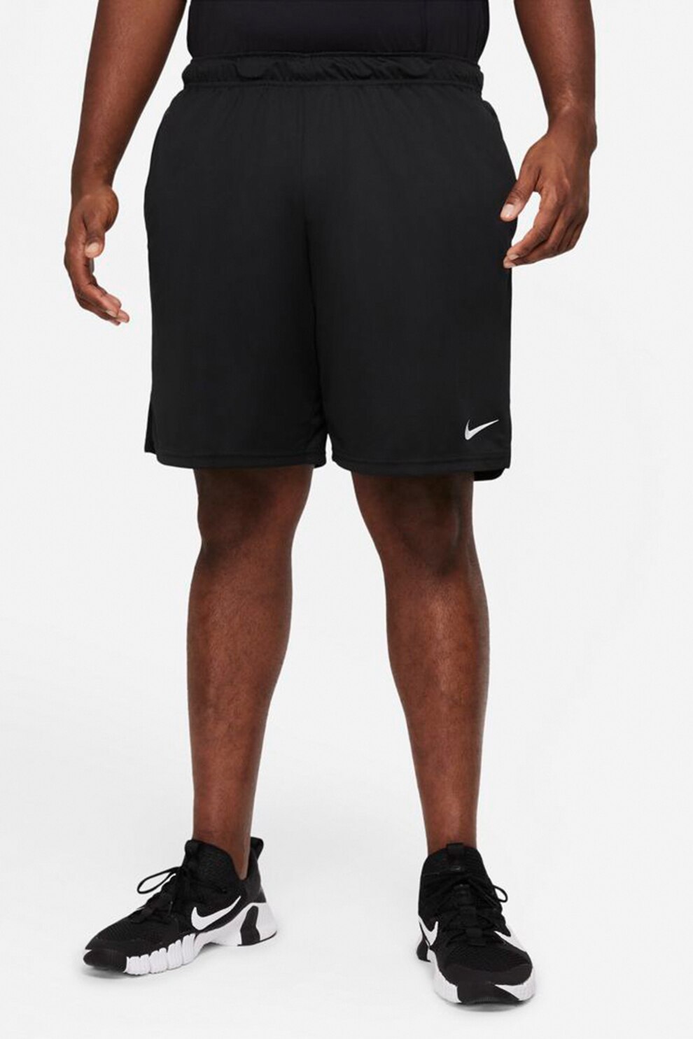 Nike, Pantaloni scurti cu imprimeu logo si tehnologie Dri-Fit pentru antrenament, Negru/Alb