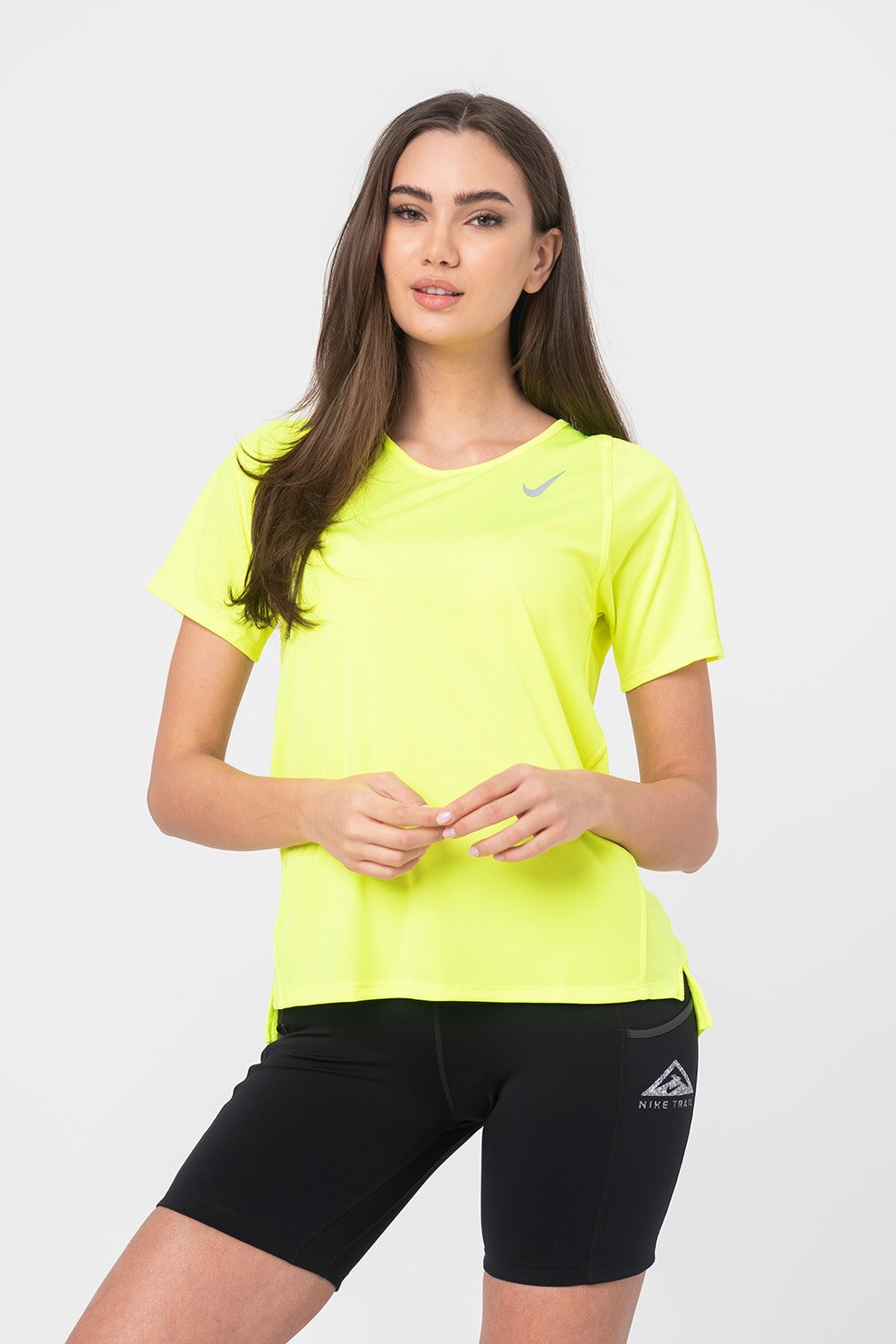 Nike, Tricou cu tehnologie Dri-Fit si logo pentru alergare, Galben neon