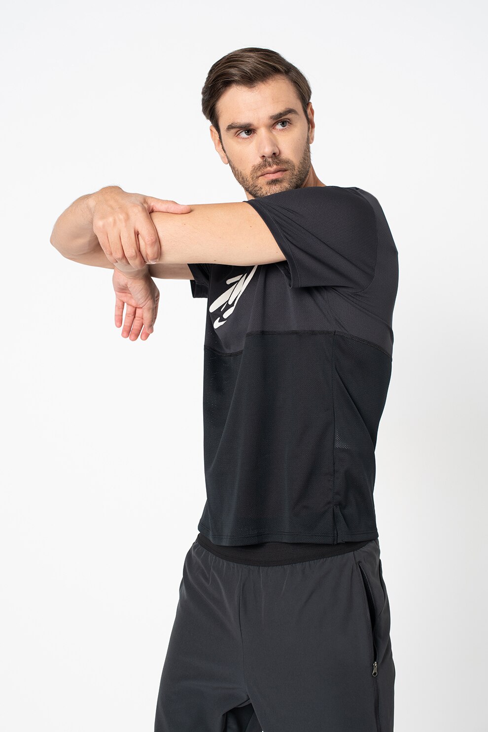 Nike, Tricou cu imprimeu logo pentru alergare, Gri antracit