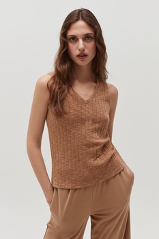 OVS, Top cu striatii si decolteu in V, Maro camel OVS, Top cu striatii si decolteu in V, Maro camel