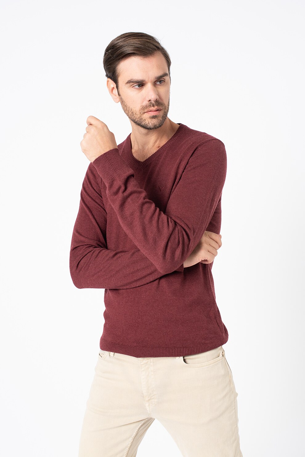 American Eagle, Pulover cu decolteu in V si broderie logo, Coniac