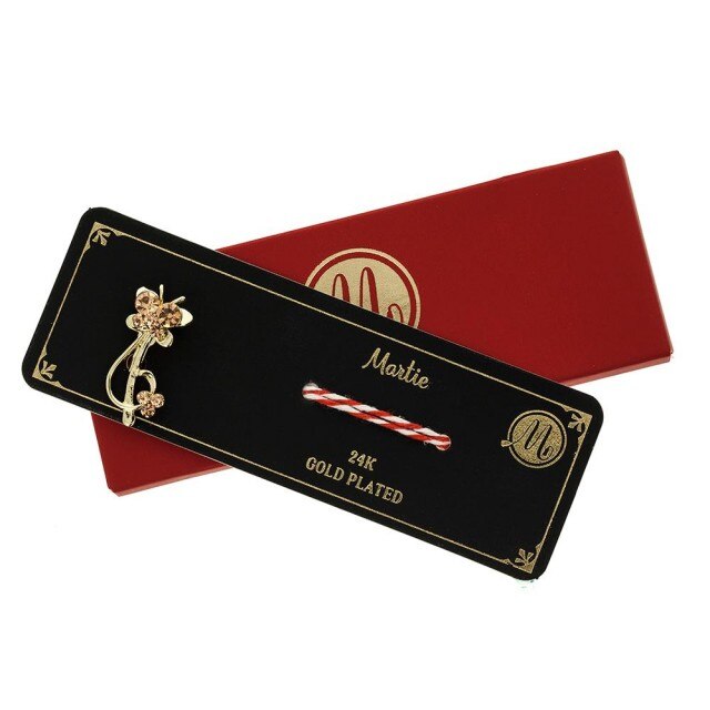 Brosa martisor Fluture