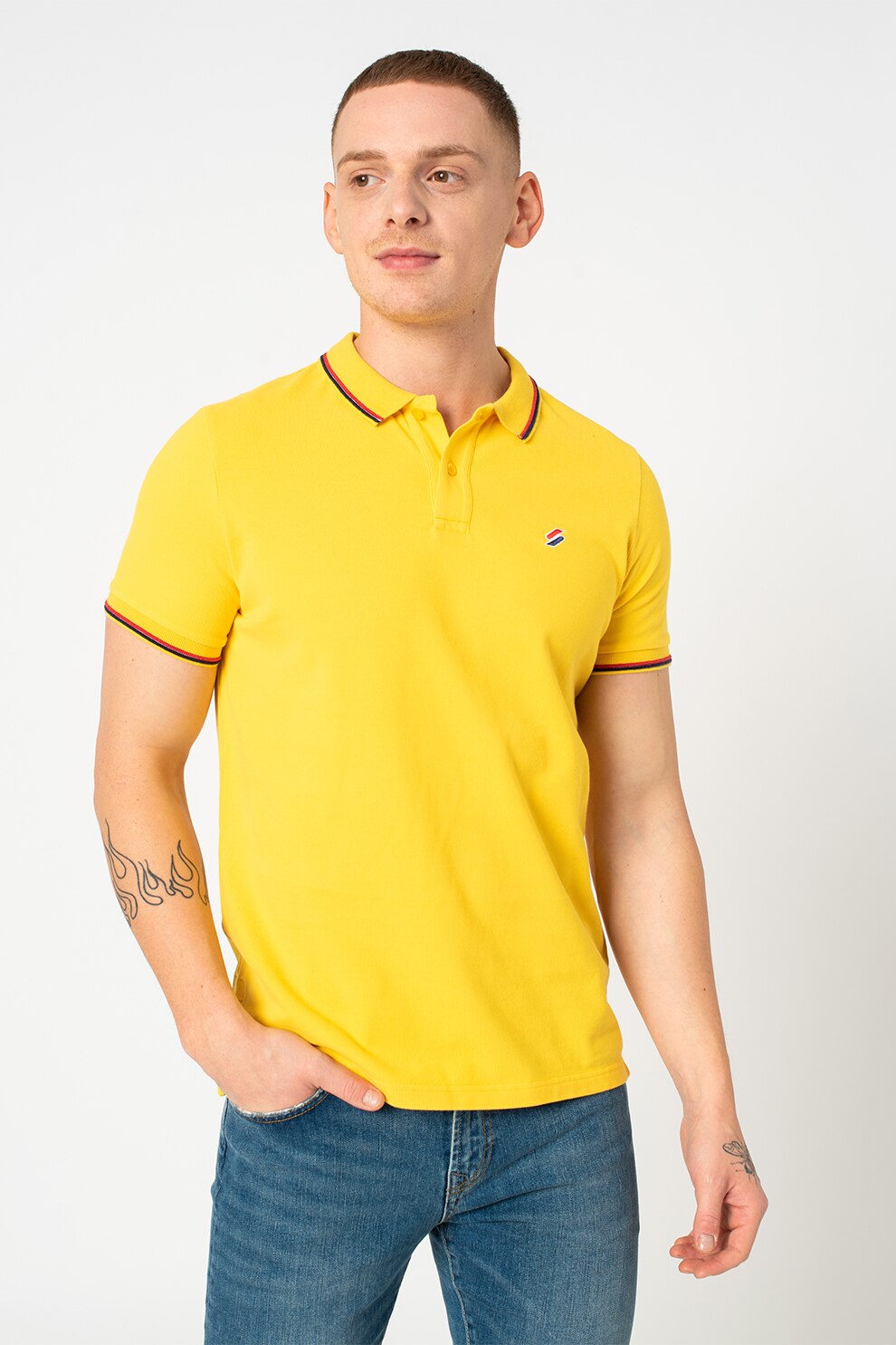 SUPERDRY, Tricou polo din material pique cu terminatii contrastante Code, Galben pai