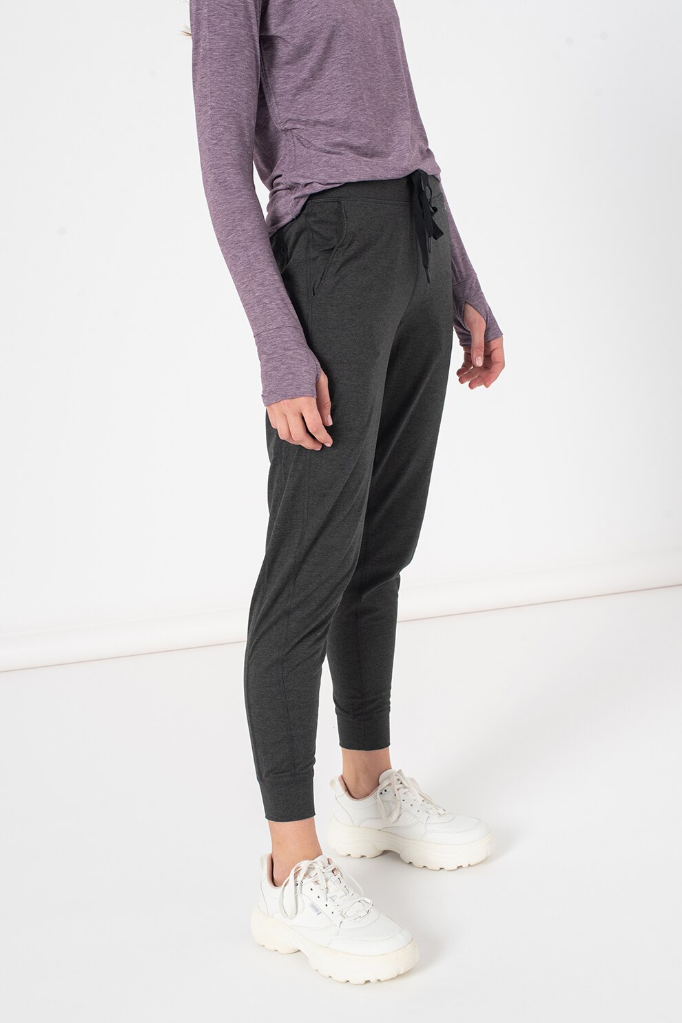 GAP, Pantaloni jogger din jerseu cu talie medie GapFit, Gri inchis melange