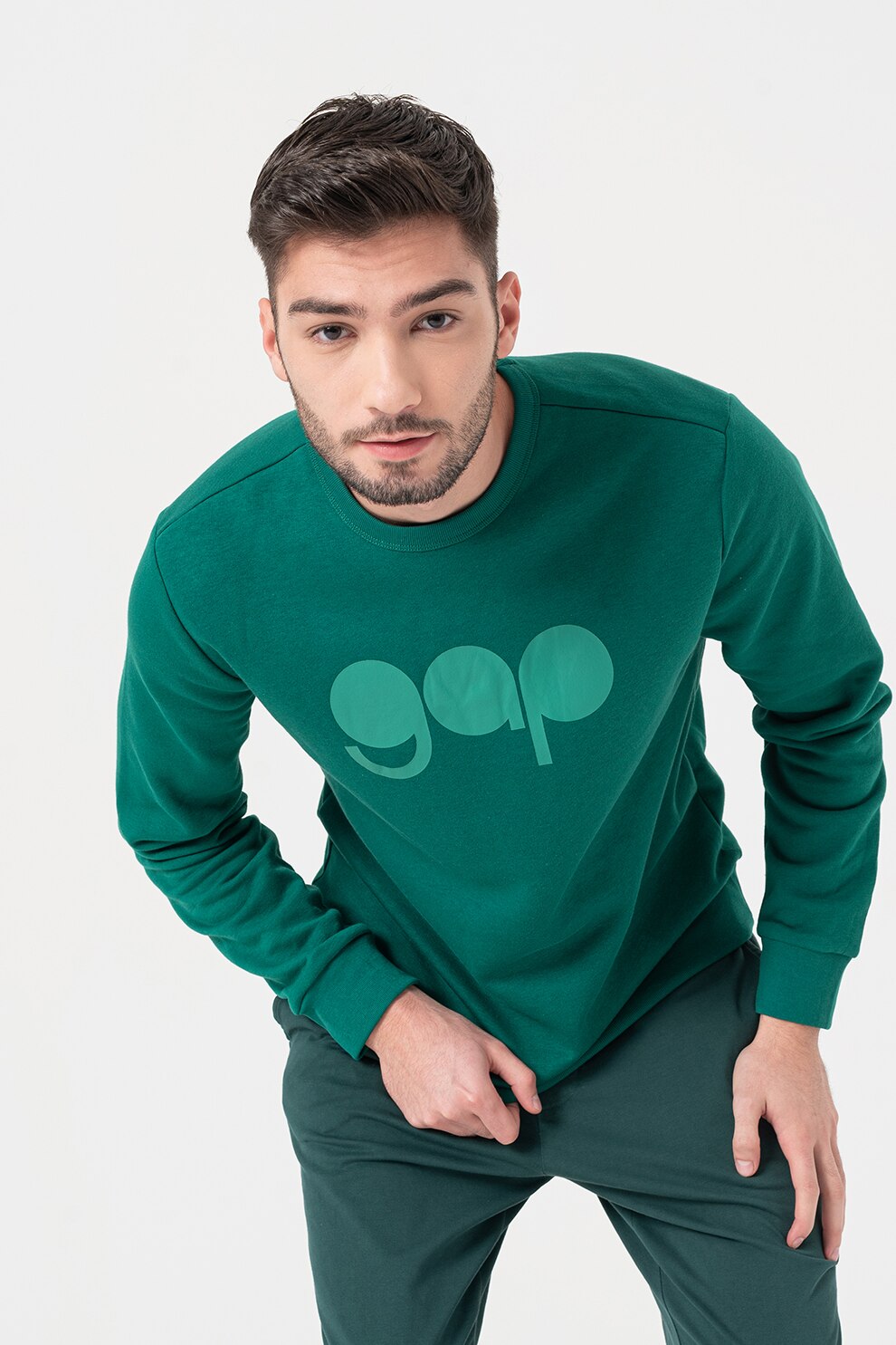 GAP, Bluza sport cu decolteu la baza gatului si imprimeu logo, Verde inchis/alb