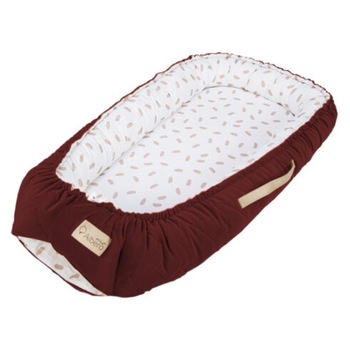 Cosulet bebelus pentru dormit Baby Nest DacEnergy©, cu 2 fete, satin si catifea, nou-nascuti, salteaua detasabila, 80 x 50 cm, rosu Cosulet bebelus pentru dormit Baby Nest DacEnergy©, cu 2 fete, satin si catifea, nou-nascuti, salteaua detasabila, 80 x 50 cm, rosu
