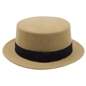 Palarie dama, bor mic, din 100% lana, Bej cu banda textila, Buticcochet, marime 55 cm - PAL460 Palarie dama, bor mic, din 100% lana, Bej cu banda textila, Buticcochet, marime 55 cm - PAL460