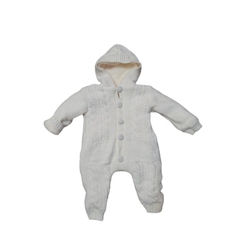 Salopeta toamna - iarna din lana cu gluga, tricotata Salopeta toamna - iarna din lana cu gluga, tricotata