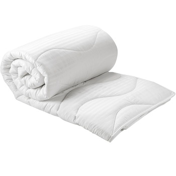 Pilota Hotel Line, Green Future, microfibra matlasata, 220x200xm, 250g/mp Pilota Hotel Line, Green Future, microfibra matlasata, 220x200xm, 250g/mp