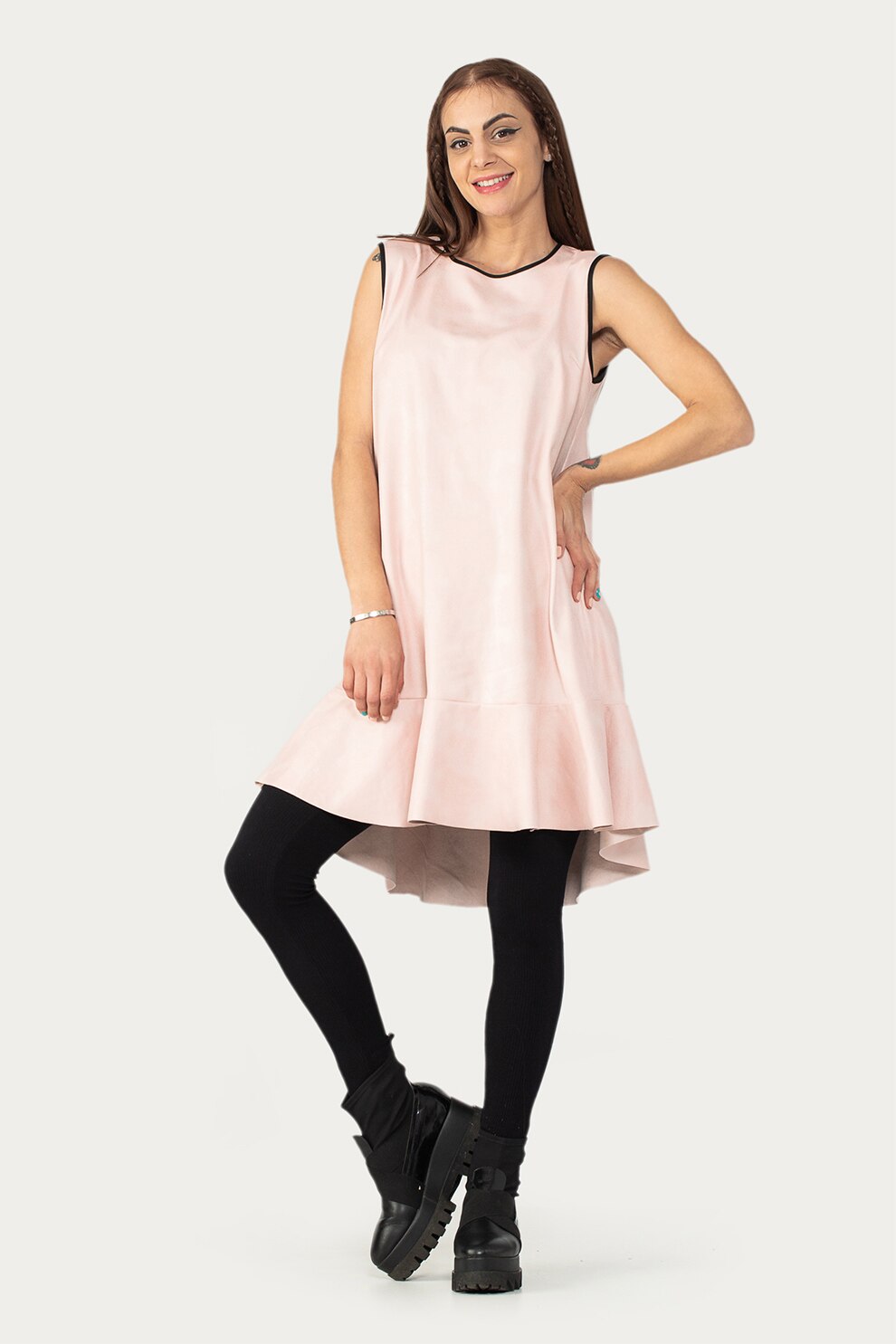 Antonia M, Rochie cu terminatie asimetrica, Roz pastel