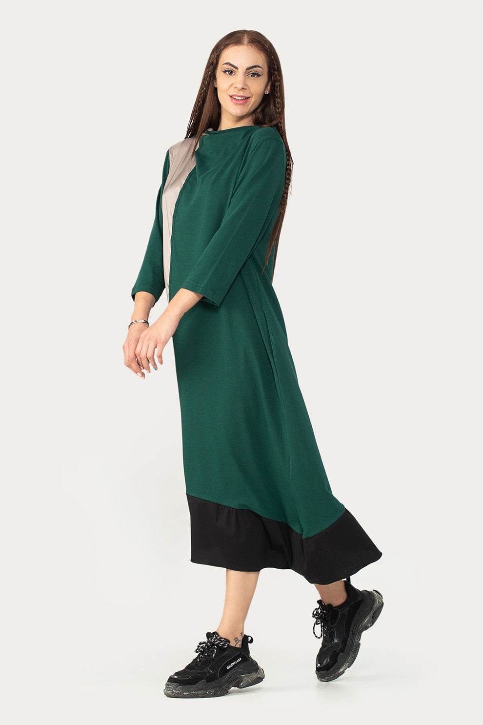 Antonia M, Rochie midi asimetrica cu croiala in A, Verde englez/bej deschis