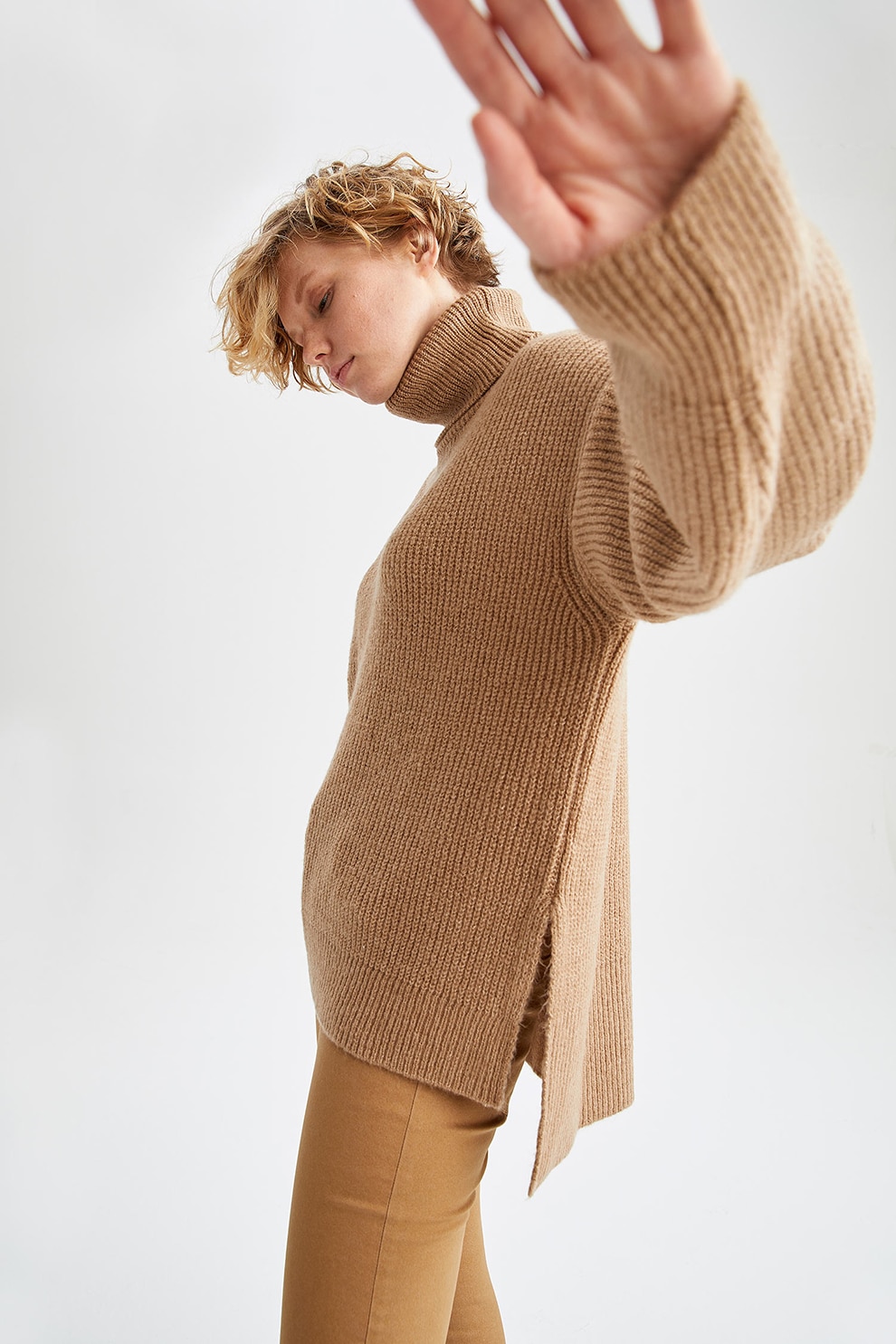 DeFacto, Pulover supradimensionat cu slituri laterale, Negru, L