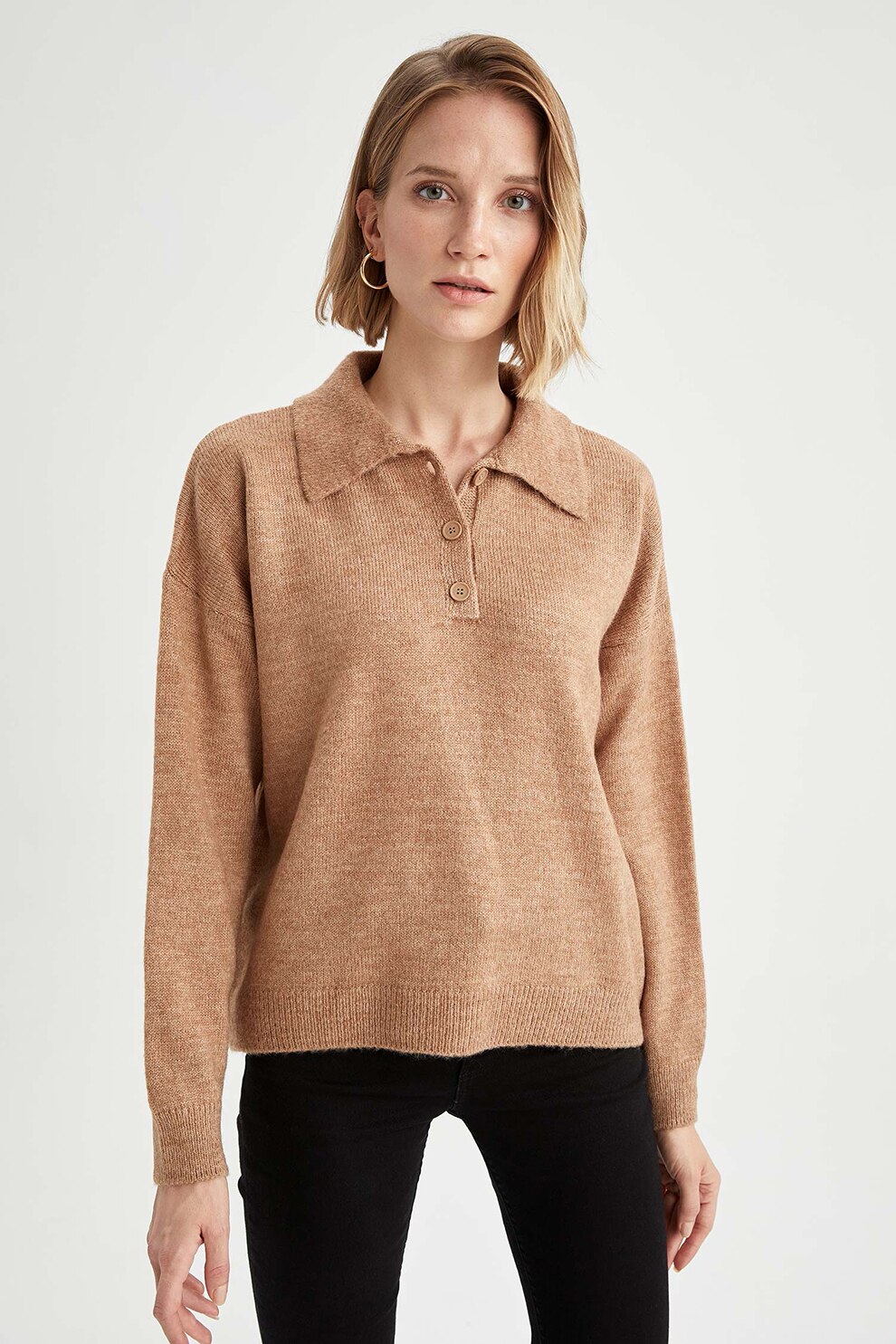 DeFacto, Pulover relaxed fit cu guler ascutit, Maro camel