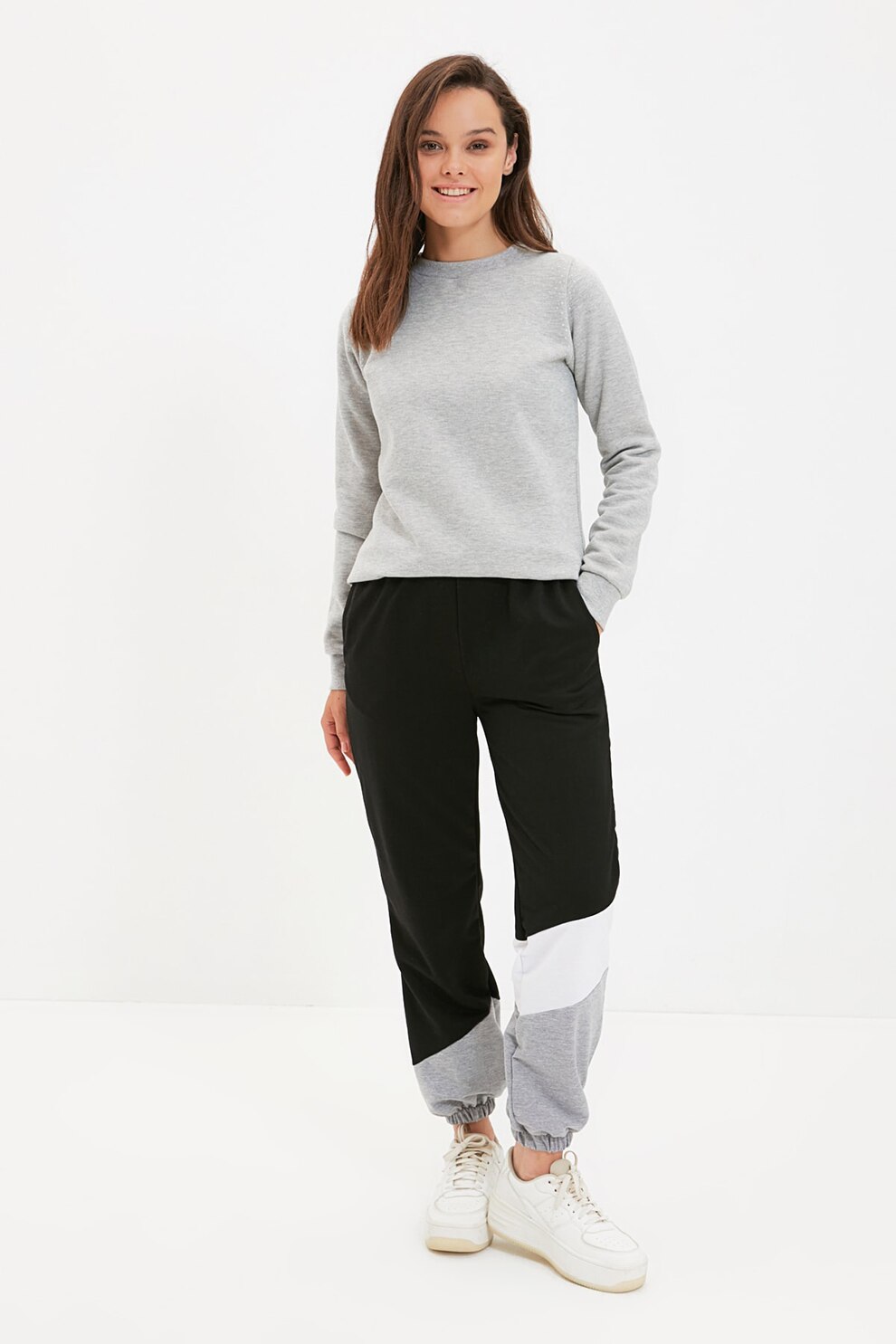 Trendyol, Pantaloni sport cu buzunare laterale, Negru/Alb/Gri