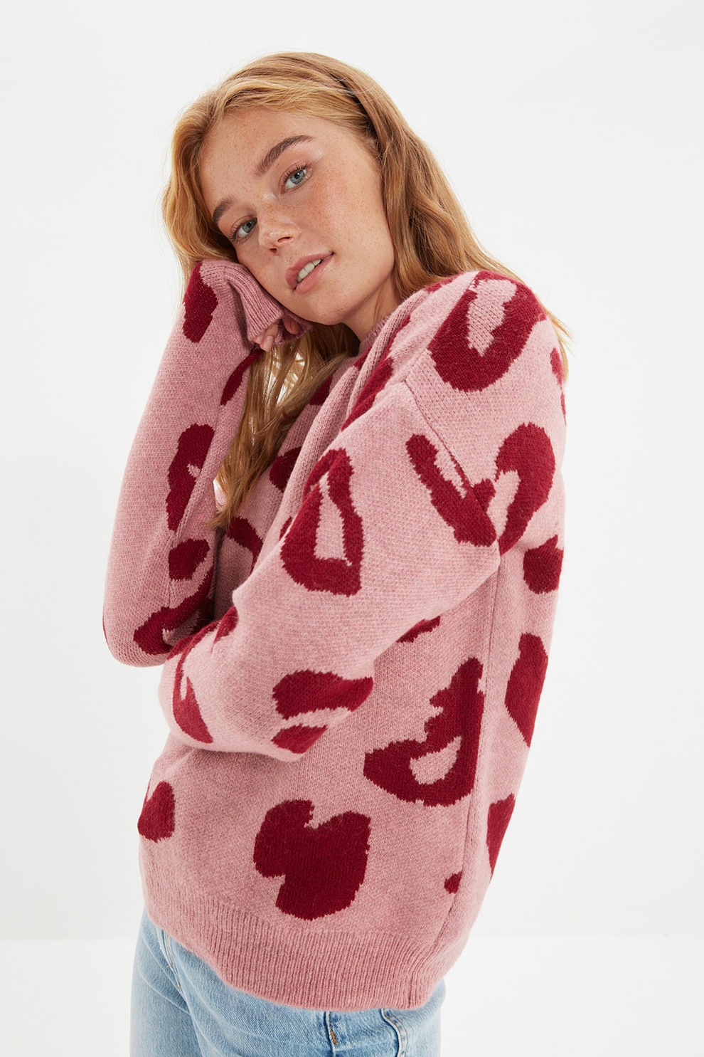 Trendyol, Pulover cu decolteu la baza gatului, animal print si maneci cazute, Rosu stins/Rosu inchis, L