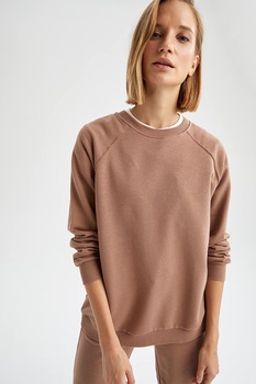 DeFacto, Bluza sport cu decolteu la baza gatului si maneci raglan, Maro caramel DeFacto, Bluza sport cu decolteu la baza gatului si maneci raglan, Maro caramel