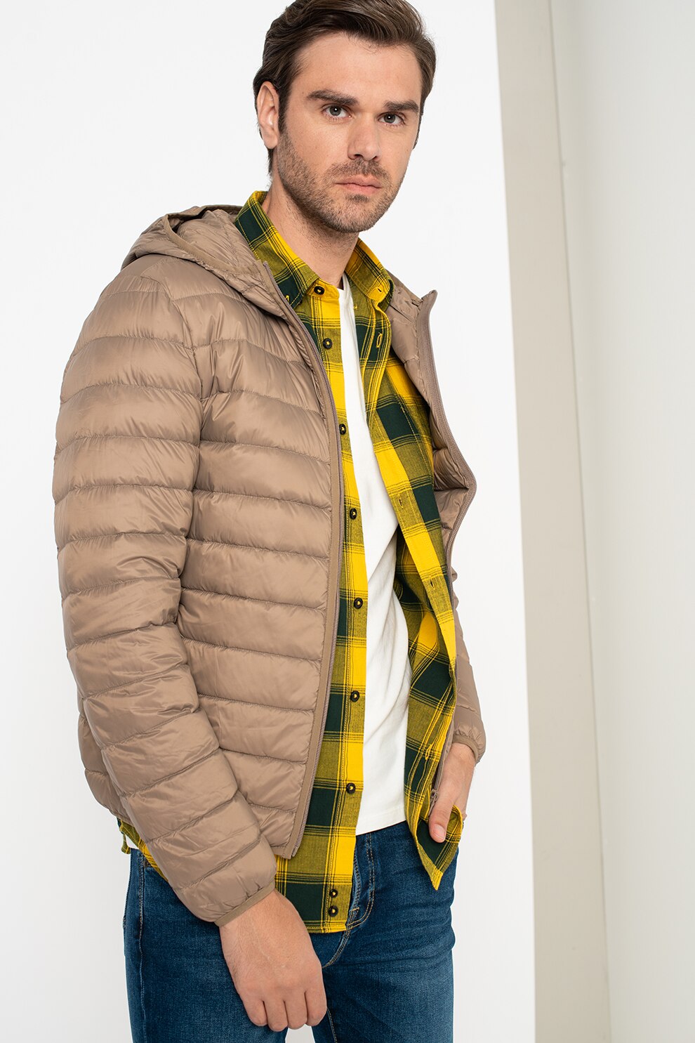 United Colors of Benetton, Geaca slim fit cu umplutura de puf, Maro camel