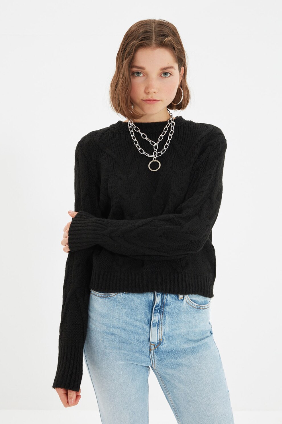 Trendyol, Pulover cu decolteu la baza gatului si model torsade, Negru