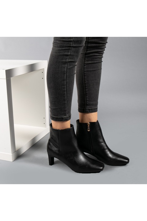 Botine dama Axa, Negru, 41