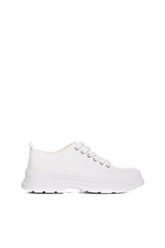 Tenisi dama Rava, Alb Tenisi dama Rava, Alb