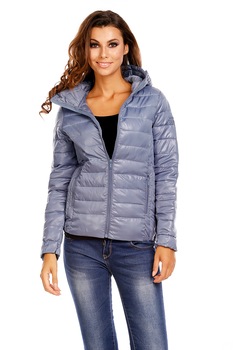 Geaca dama matlasata cu gluga, Albastru deschis Geaca dama matlasata cu gluga, Albastru deschis