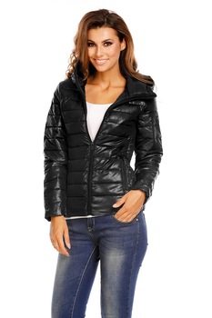 Geaca dama matlasata cu gluga, Negru Geaca dama matlasata cu gluga, Negru