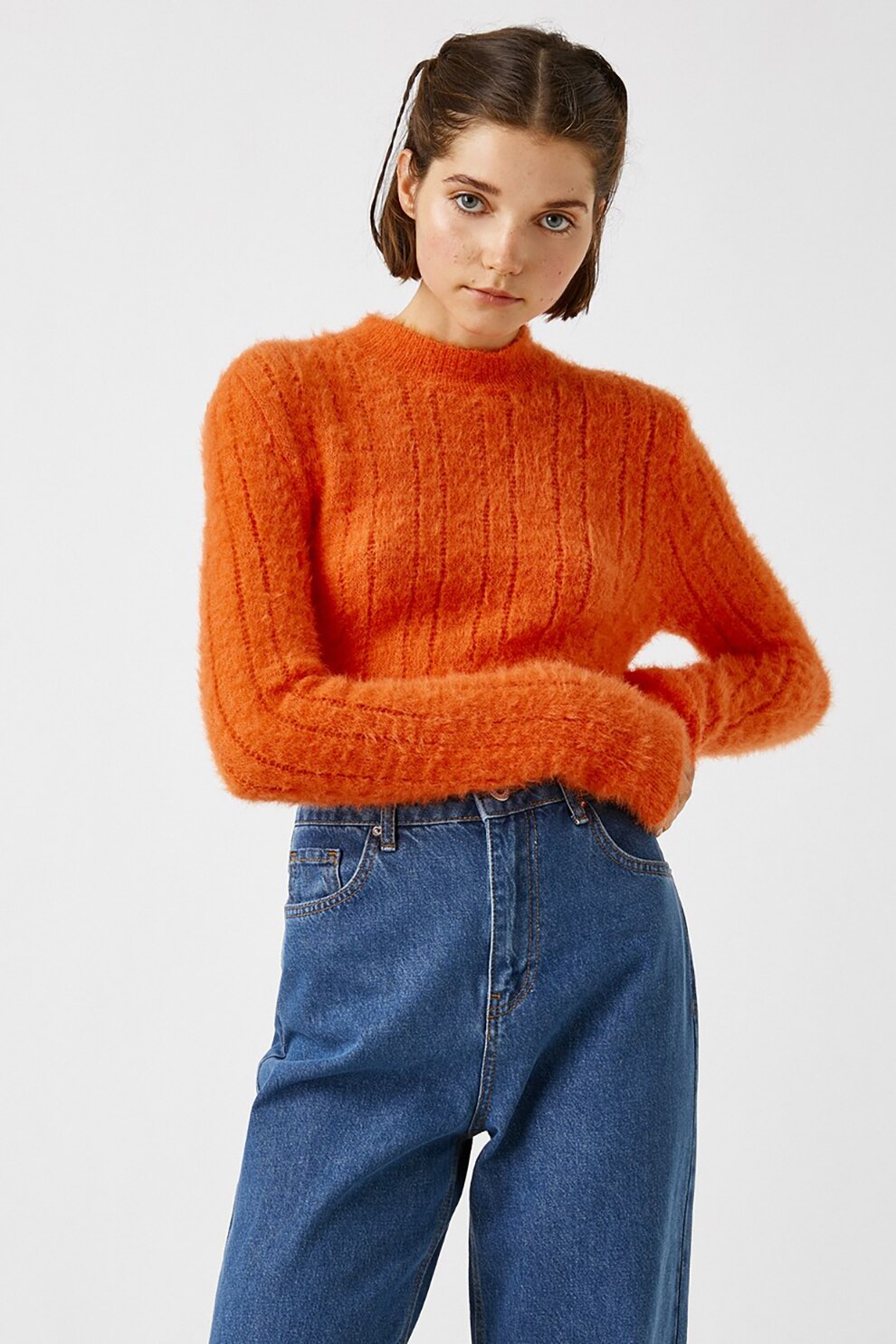 KOTON, Pulover cu decolteu la baza gatului si aspect pufos, Oranj