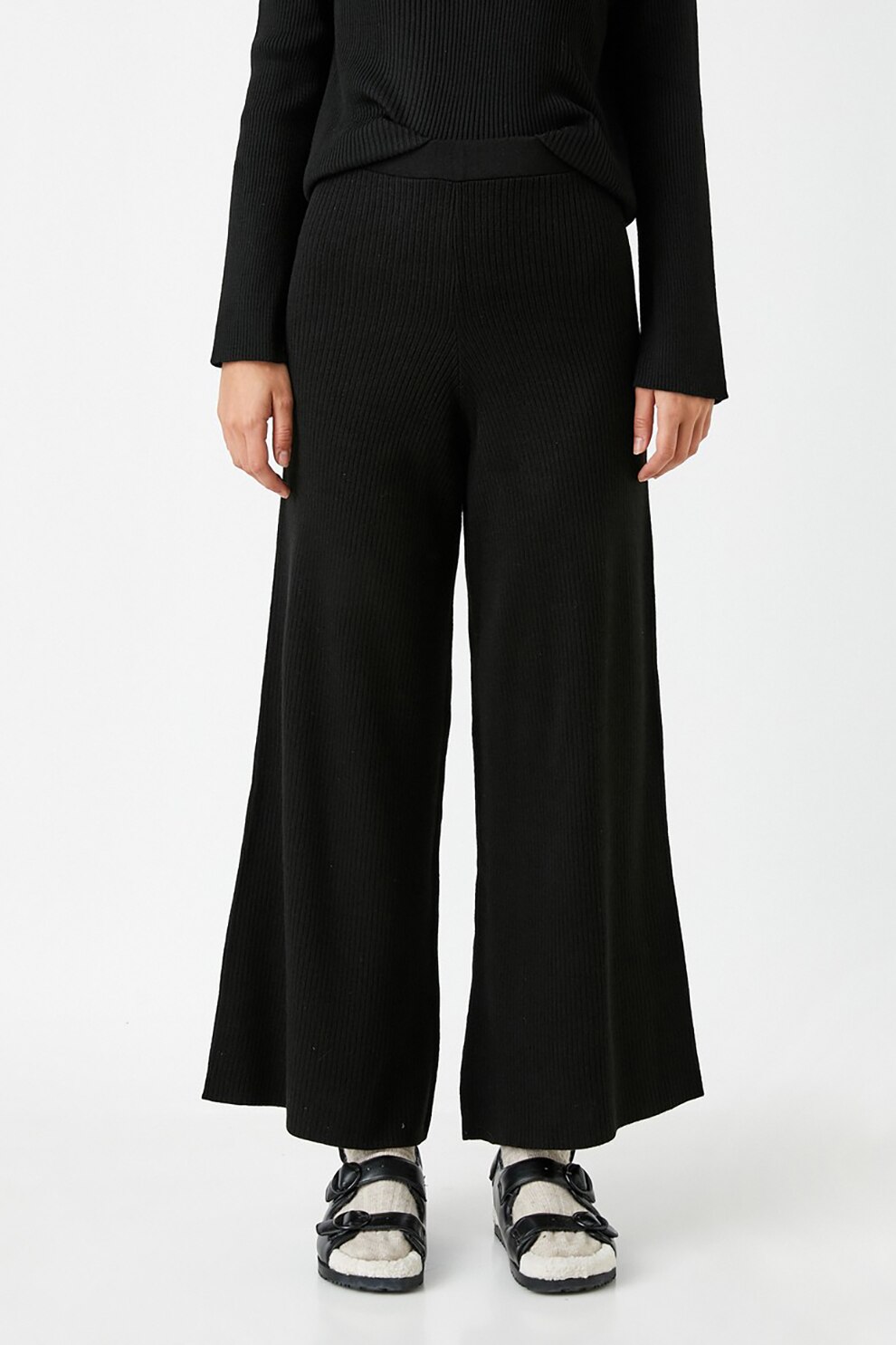 KOTON, Pantaloni evazati cu talie inalta si aspect striat, Negru