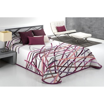 Set Cuvertura Bastian si 2 fete de perna, Reig Marti, roz fucsia, dimensiune 235 cm x 270 cm Set Cuvertura Bastian si 2 fete de perna, Reig Marti, roz fucsia, dimensiune 235 cm x 270 cm