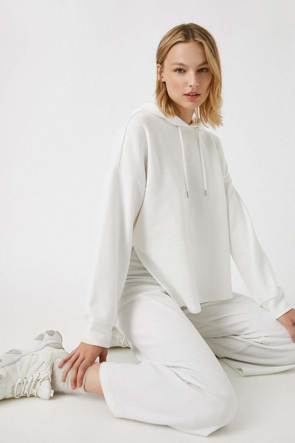 KOTON, Hanorac cu snur si slituri laterale, Alb prafuit, XL