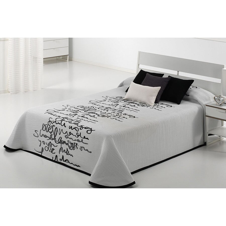 Set Cuvertura Letter si o fata de perna, Reig Marti, design litere negre,190 cm x 270 cm