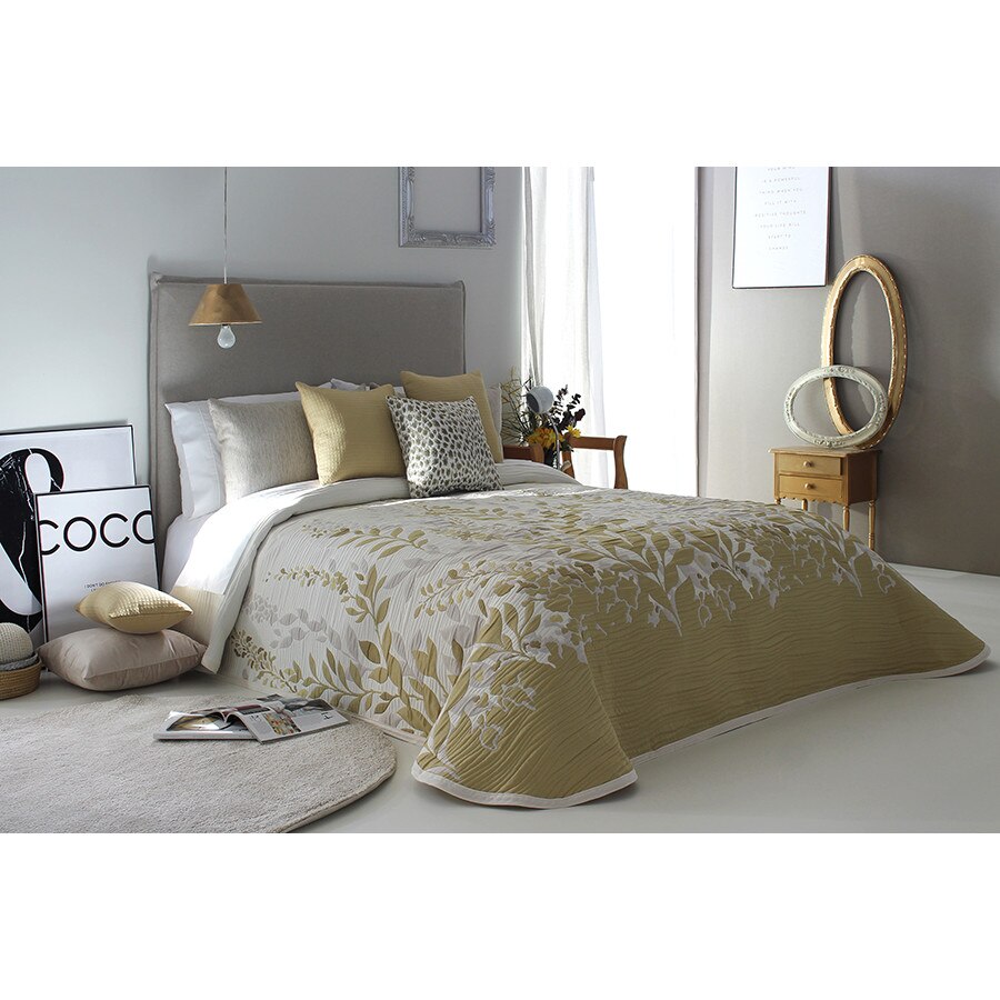 Set Cuvertura premium Lisboa si 2 fete de perna, Reig Marti, bej auriu, dimensiune 280 cm x 270 cm