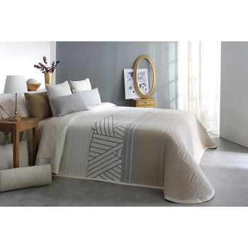 Set Cuvertura Coach si o fata de perna, Reig Marti, bej, 190 cm x 270 cm Set Cuvertura Coach si o fata de perna, Reig Marti, bej, 190 cm x 270 cm