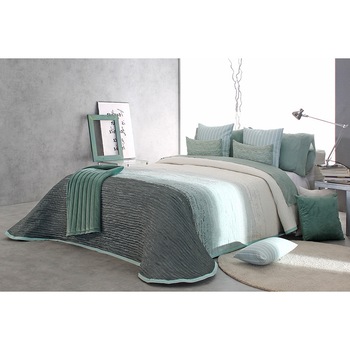 Set Cuvertura Billie si 2 fete de perna, Reig Marti, verde, dimensiune 280 cm x 270 cm Set Cuvertura Billie si 2 fete de perna, Reig Marti, verde, dimensiune 280 cm x 270 cm