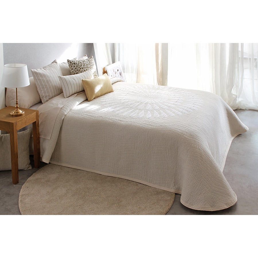 Set Cuvertura Brandy si 2 fete de perna, Reig Marti, crem, dimensiune 280 cm x 270 cm