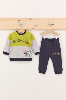 U.S. Polo Assn., Set de bluza sport si pantaloni sport - 2 piese, Bleumarin/Verde fistic, 68-74 CM U.S. Polo Assn., Set de bluza sport si pantaloni sport - 2 piese, Bleumarin/Verde fistic, 68-74 CM