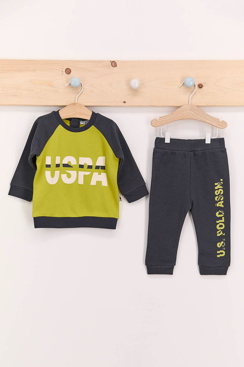 U.S. Polo Assn., Set de pantaloni sport si bluza sport cu imprimeu logo contrastant - 2 piese, Bleumarin/Verde fistic, 68-74 CM