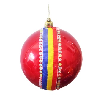 Glob de Craciun de 10 cm Rosu cu Steagul Romaniei Ziua Nationala Drapel Tricolor Glob de Craciun de 10 cm Rosu cu Steagul Romaniei Ziua Nationala Drapel Tricolor