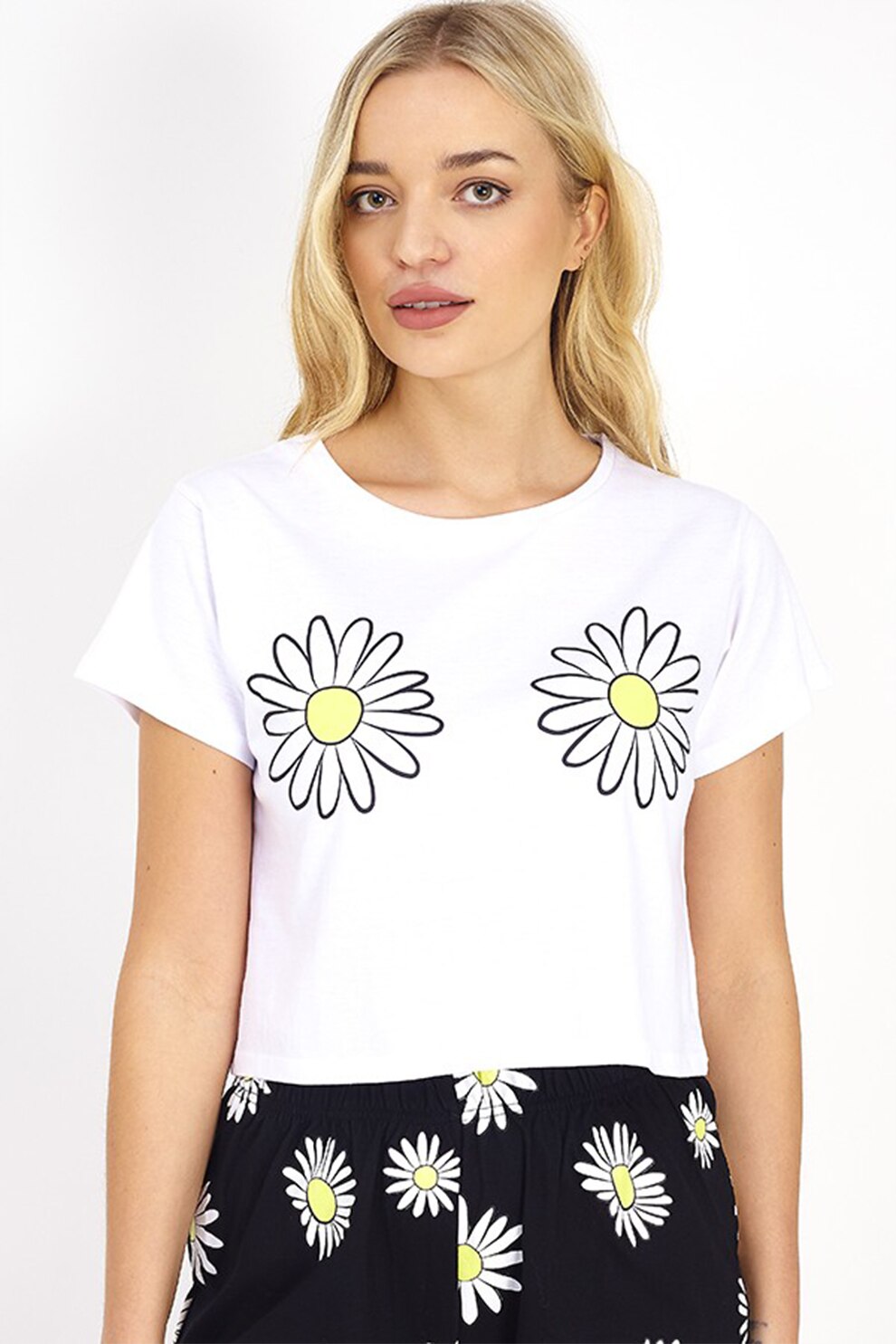 BRAVE SOUL, Pijama cu imprimeu floral si pantaloni scurti Daisy, Alb/Negru/Galben