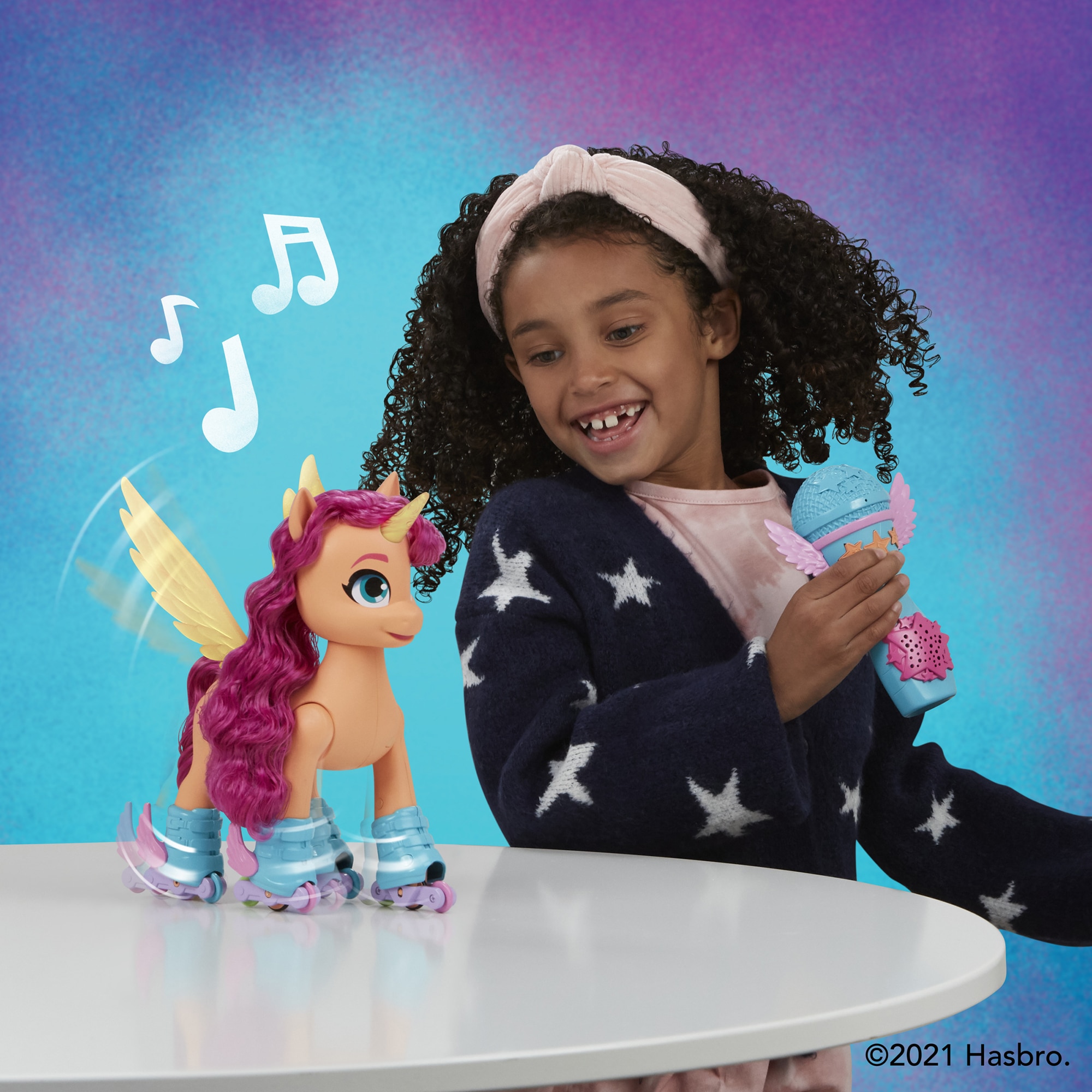 Figurina interactiva My Little Pony - Sing and skate, Sunny - eMAG.ro