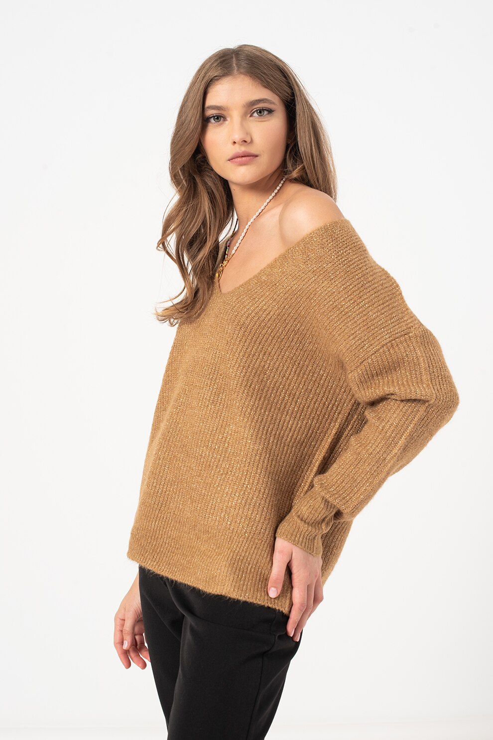 Vila, Pulover cu decolteu in V si maneci cazute Jilly, Maro caramel/Auriu