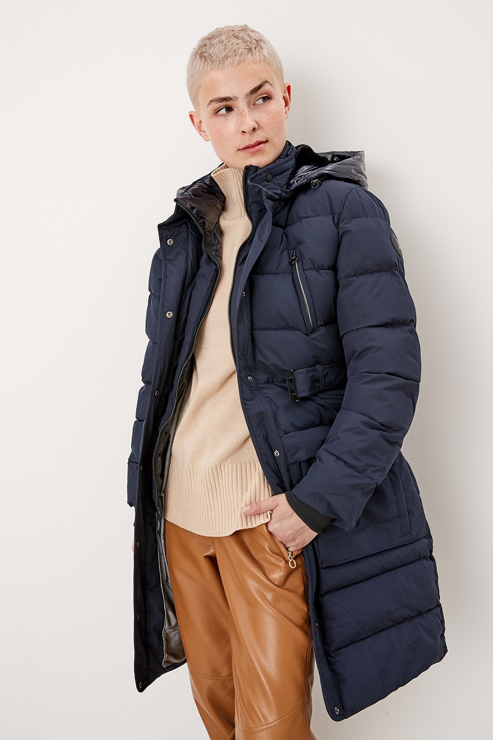 s.Oliver, Geaca lunga cu gluga, vatelina si aspect matlasat, Bleumarin