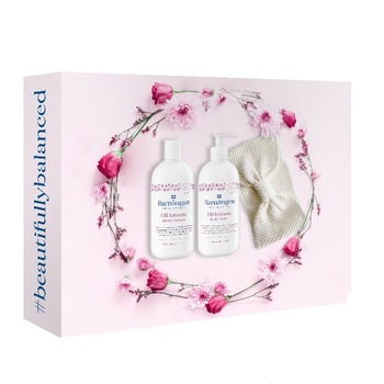 Set cadou Barnangen: Crema de dus Oil Intense, 400ml + Lotiune de corp Oil Intense, 400ml + Bentita de par cadou Set cadou Barnangen: Crema de dus Oil Intense, 400ml + Lotiune de corp Oil Intense, 400ml + Bentita de par cadou