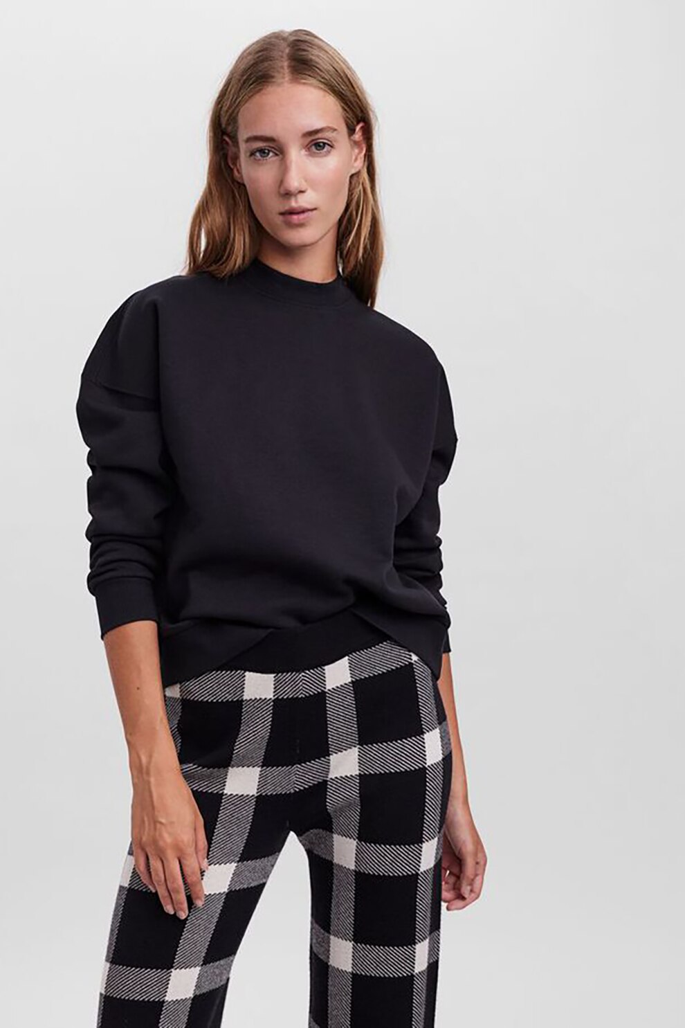 Vero Moda, Bluza sport relaxed fit din amestec de bumbac organic, Negru