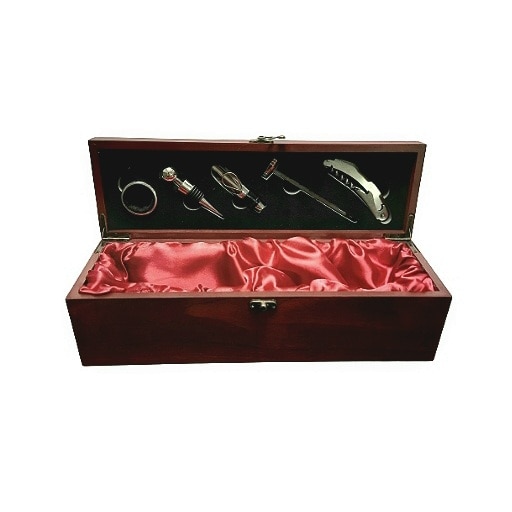 Cutie eleganta din lemn pentru vin cu accesori