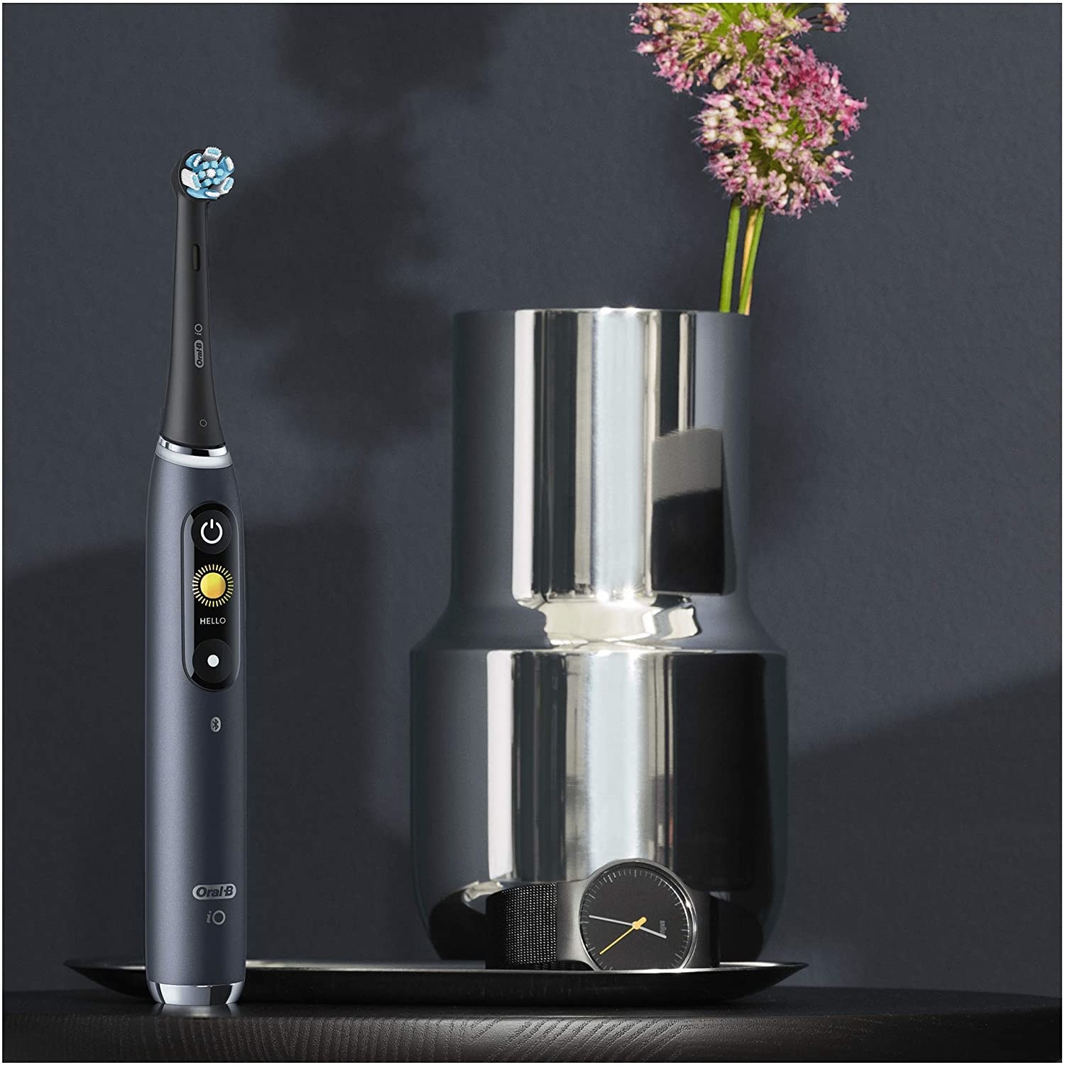 Periuta de dinti electrica Oral-B iO-9 Special Edition, Display