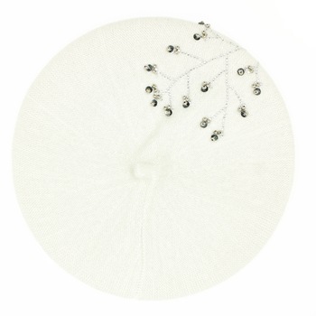 Bereta de dama, 70% acrylic 30% casmir, Alb, cu strasuri si bilute - BSC304 Bereta de dama, 70% acrylic 30% casmir, Alb, cu strasuri si bilute - BSC304
