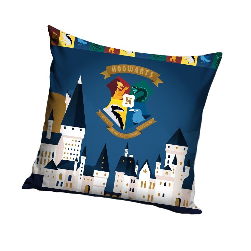 Fata De Perna Harry Potter Hogwarts Castle , 40x40cm, Multicolor