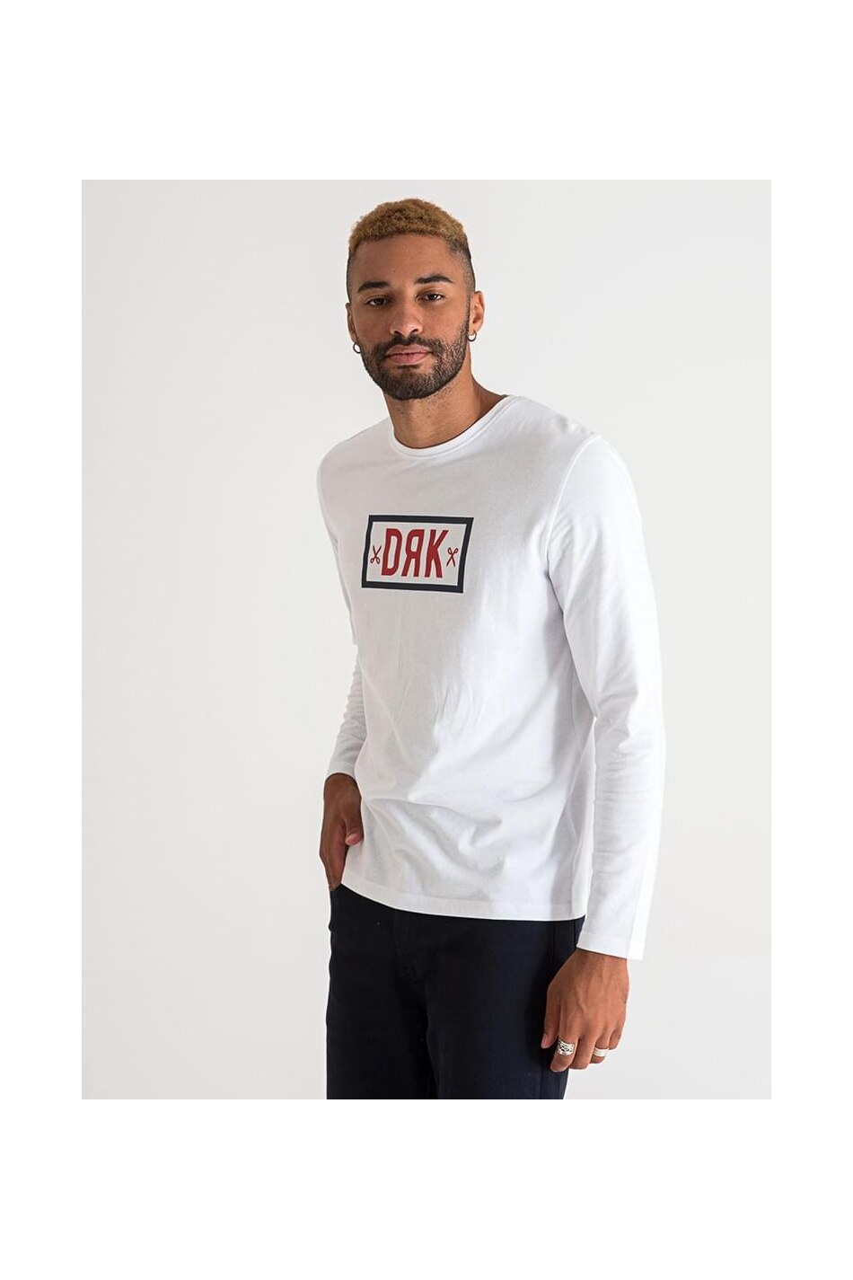 crew neck long sleeve tee